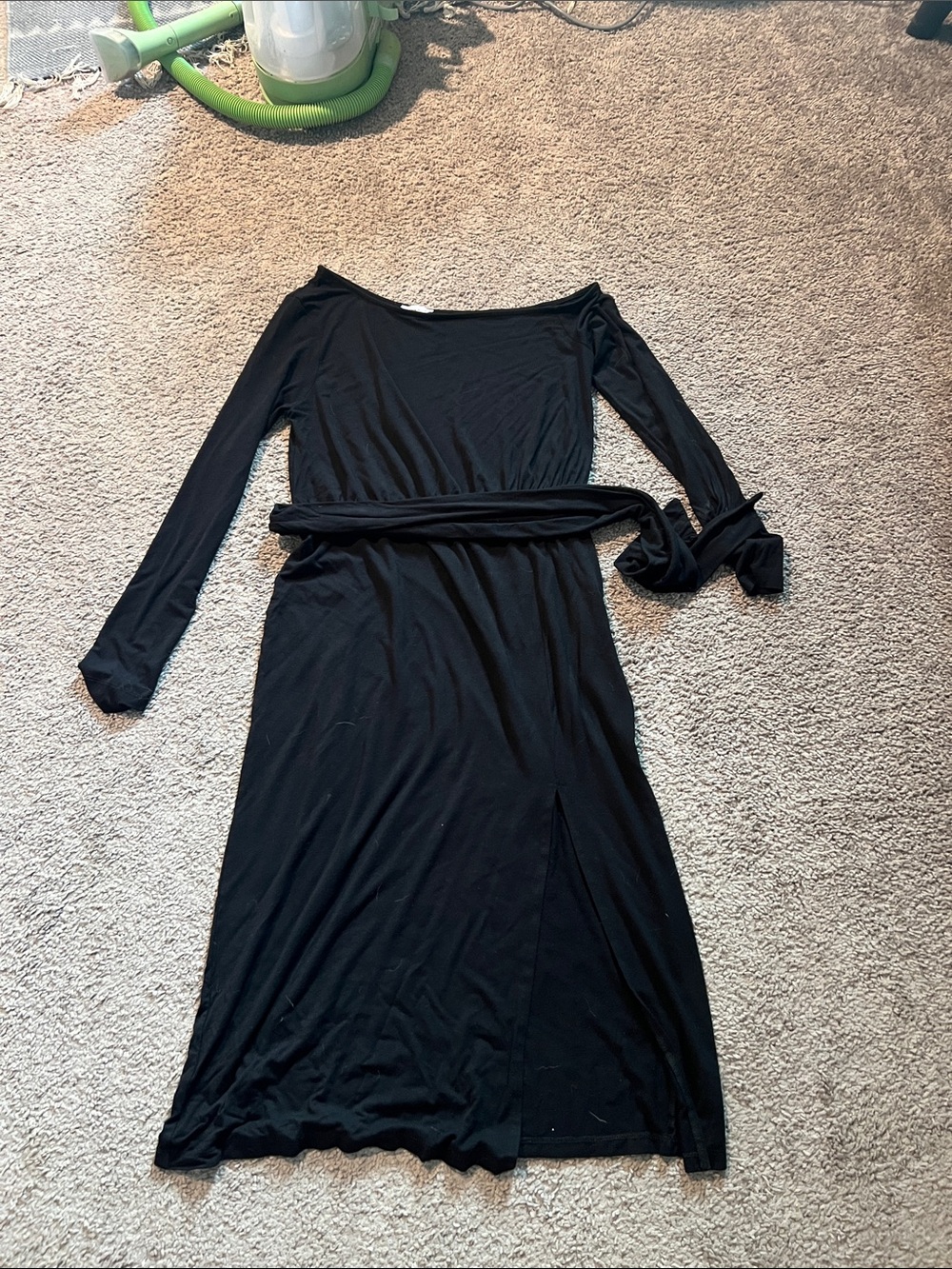 white birch Black Long Sleeve Midi Dress with Waist Tie